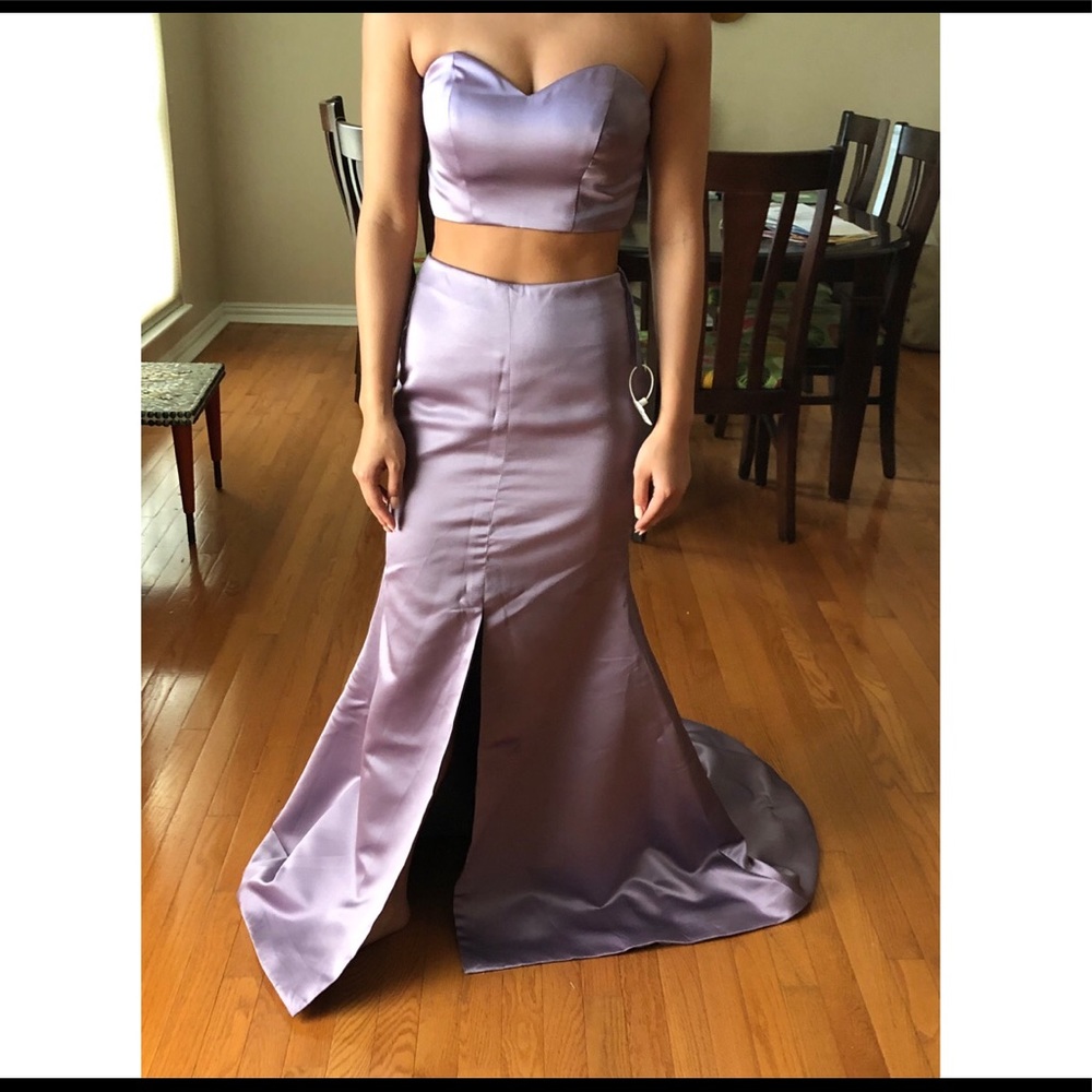 PROM DRESS - Picture 4 of 5